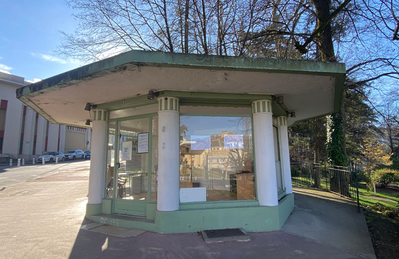 Kiosque Club des curistes